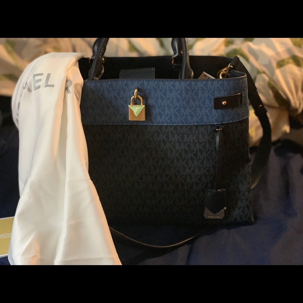 Michael Kors Gramercy